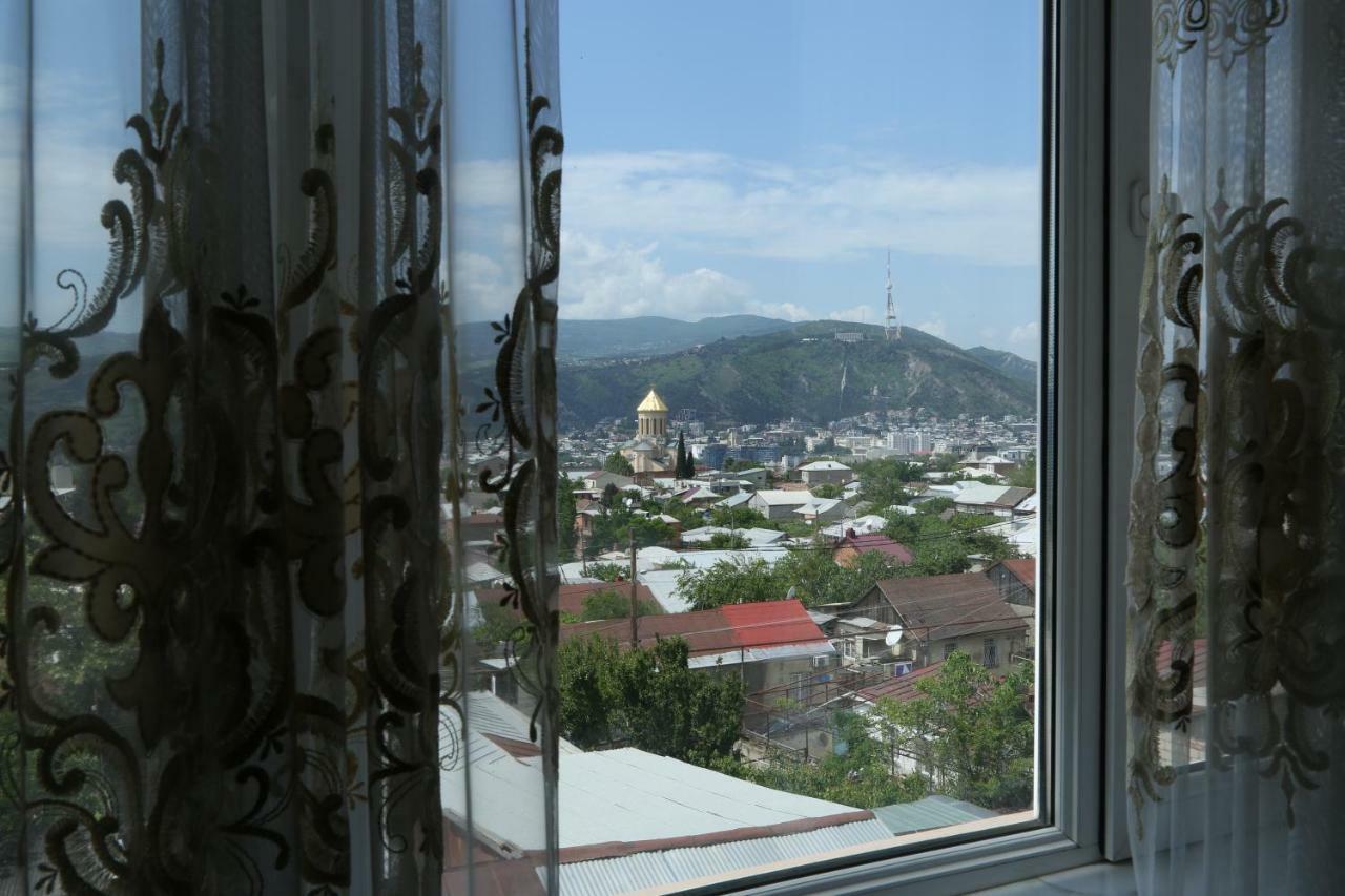 Apartments City On The Palm Tbilisi Buitenkant foto